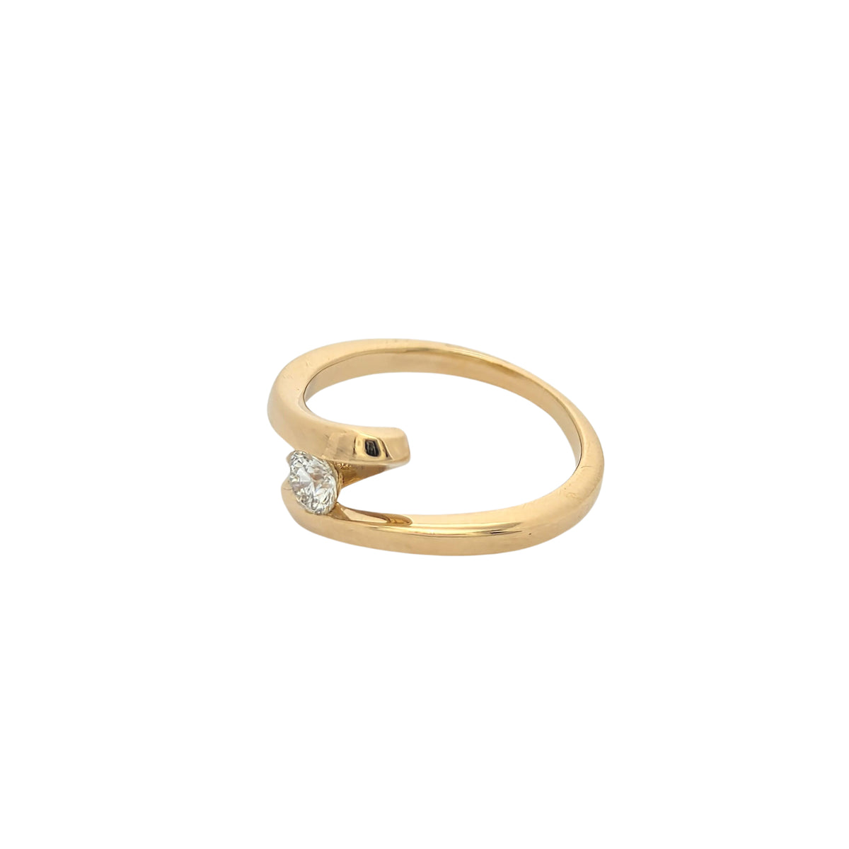Bague en or jaune et diamant