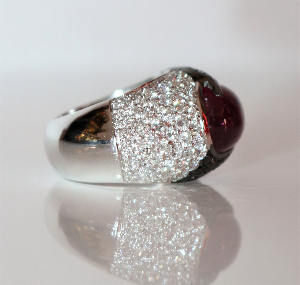 Bague Cocktail en or blanc, tourmaline et diamant