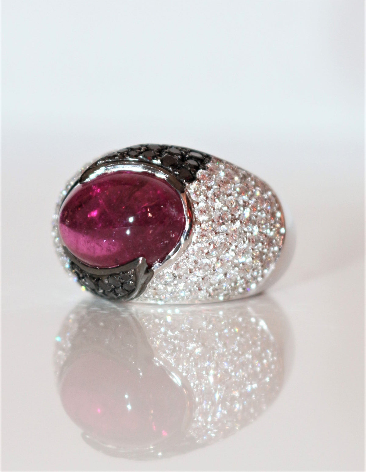 Bague Cocktail en or blanc, tourmaline et diamant