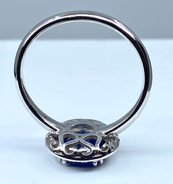 Bague de fiançailles en or blanc 18 carats en saphir et diamants