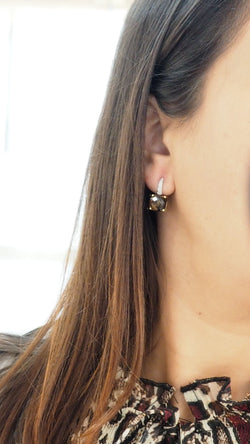 Boucles d'oreilles en or jaune, quartz fumé et diamants
