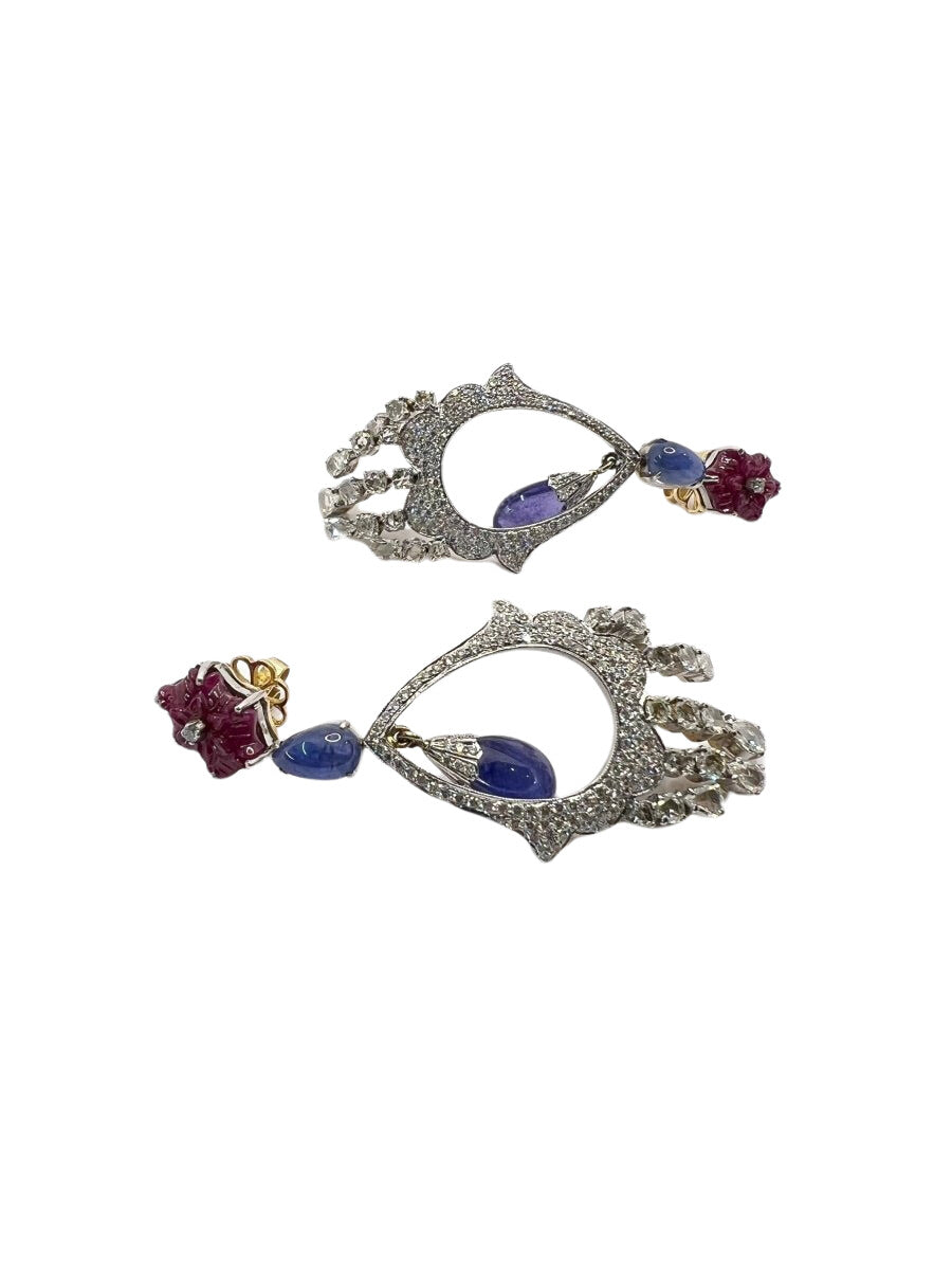 Orecchini oro 18 kt con diamanti naturali, tanzaniti naturali e rubini naturali. - Castafiore