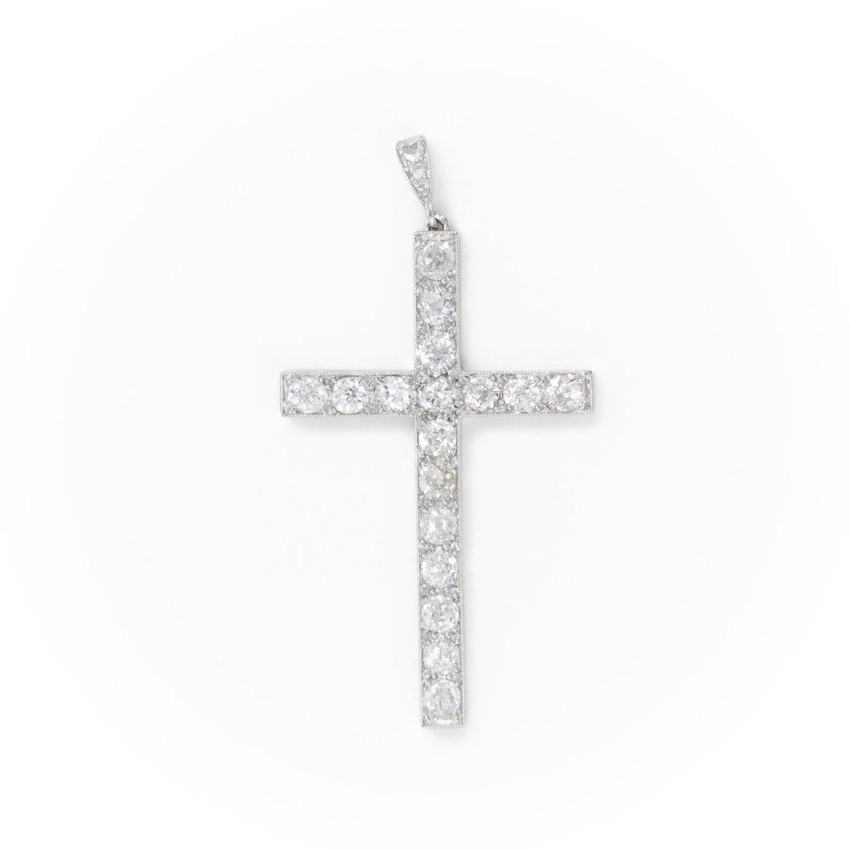 Pendentif croix en platine et diamants - Castafiore