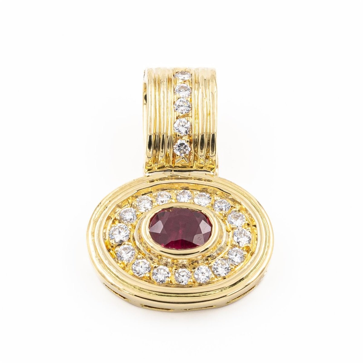 Pendentif en or jaune, diamants et rubis - Castafiore