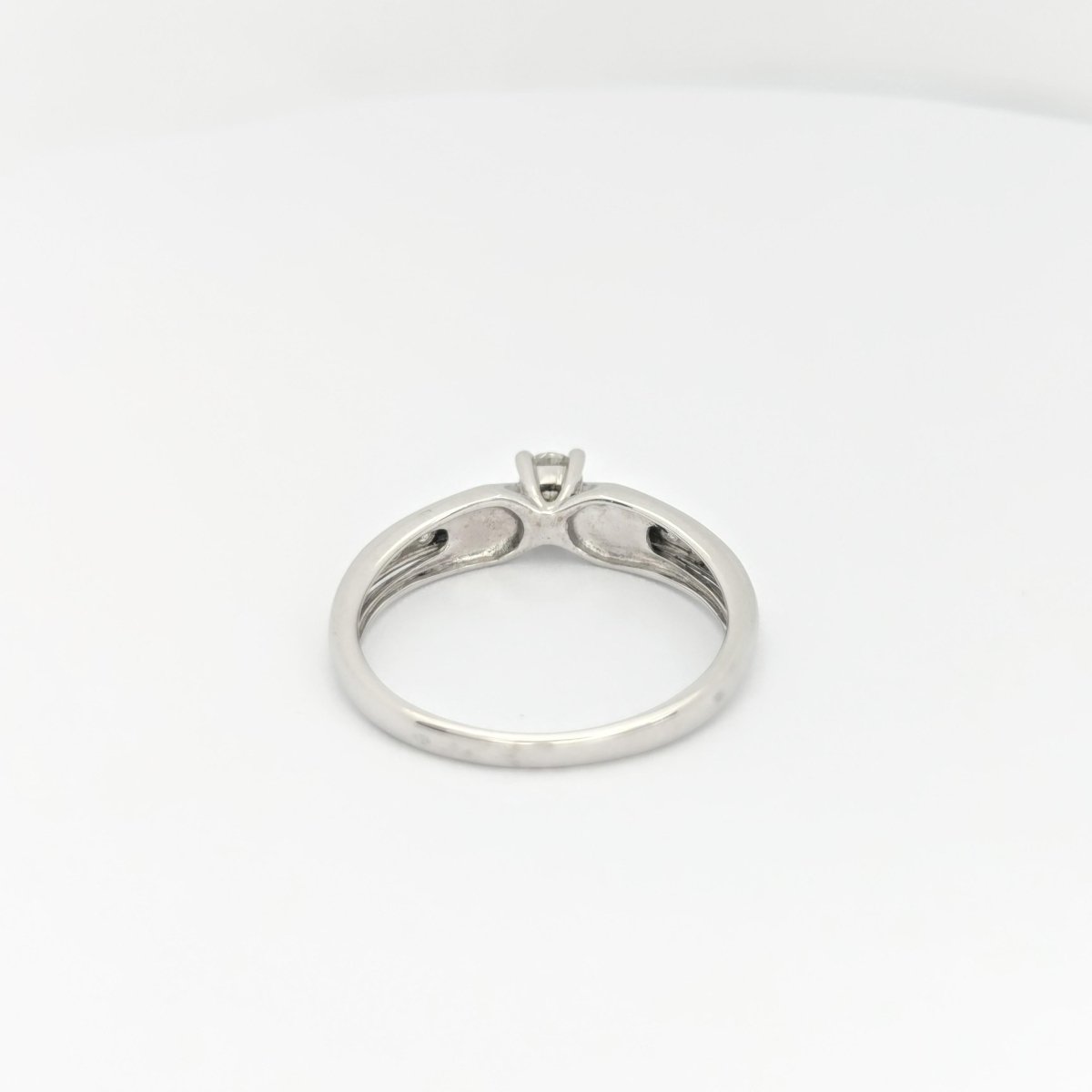 Solitaire or blanc et diamants - Castafiore